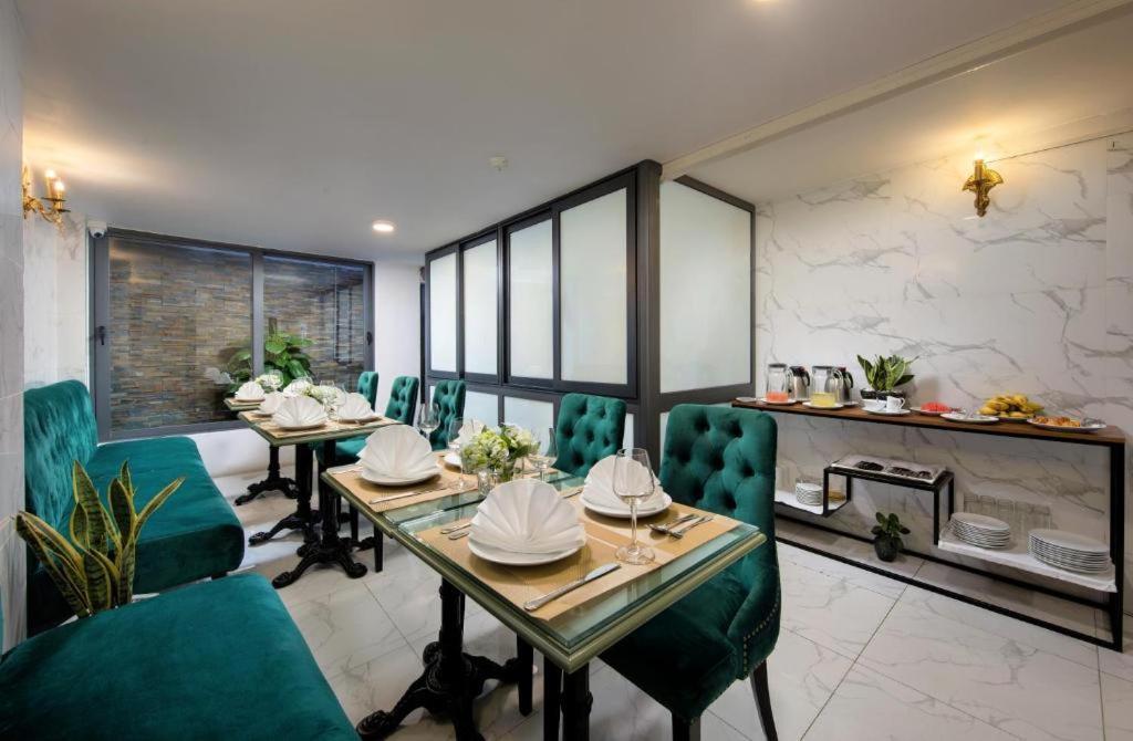Gatsby Central Hotel Hanoi Exterior foto